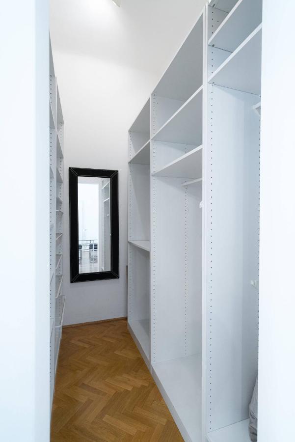 Vienna Residence, Volkstheater - Parliament Kültér fotó